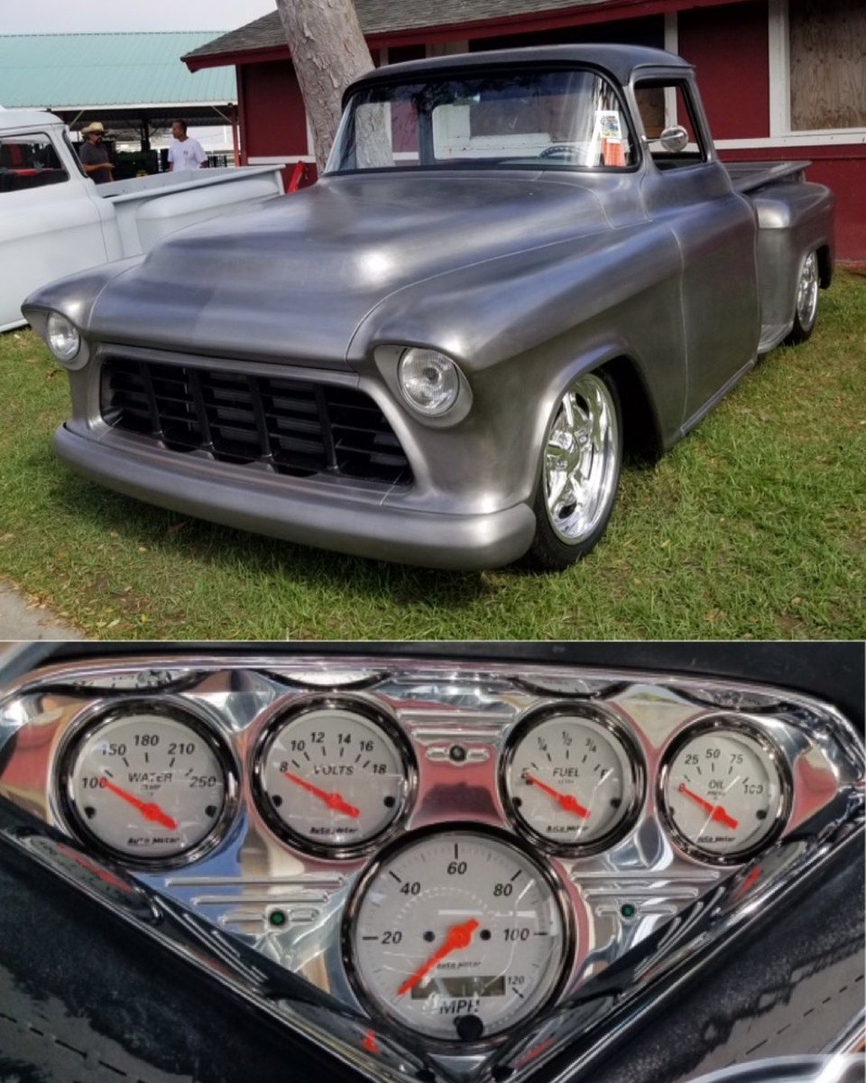 AutoMeter's tweet photo. We love Roger F.'s rough and ready 1956 Chevy Step Side with Arctic White gauges 👍#autometer #chevy #chevytruck #chevystepside #stepsidechevy #chevytrucks #classicchevy #customcar #customtruck #hotrod #streettrucks #streettruck #1956chevy https://t.co/XfTI8ySzZh