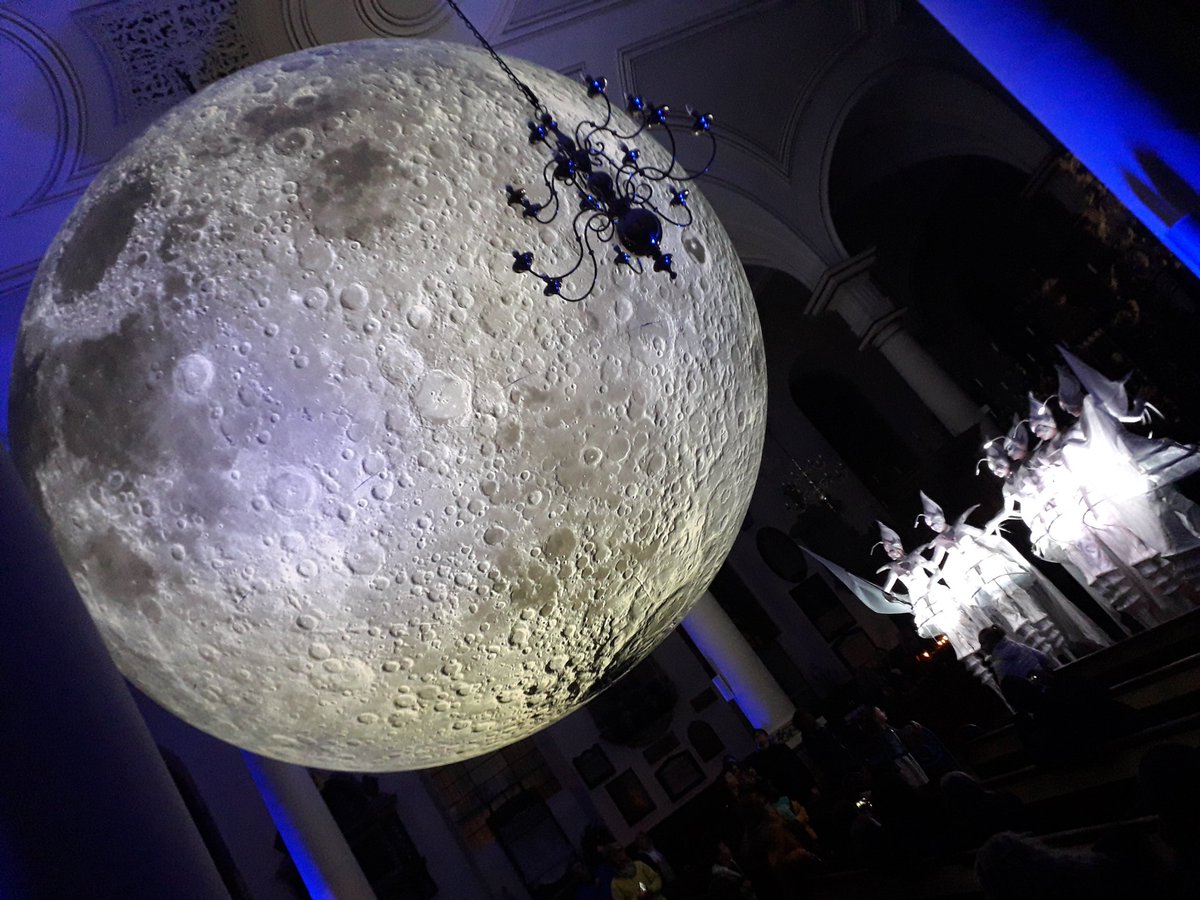 Moon <a href="/derbyfeste/">Derby Festé</a> #feste19