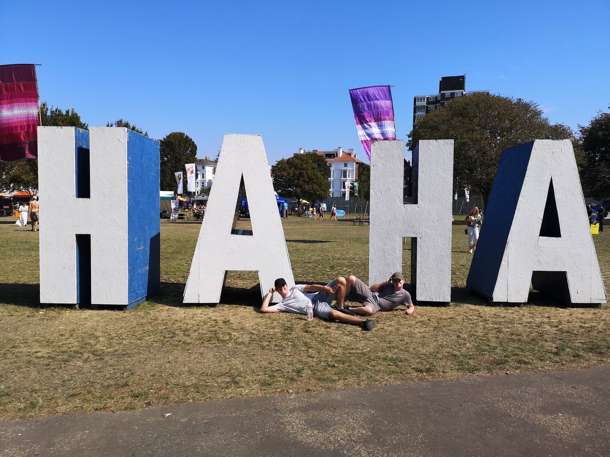 Paul_Flexman's tweet photo. @VictoriousFest https://t.co/ayEDBlhH1g