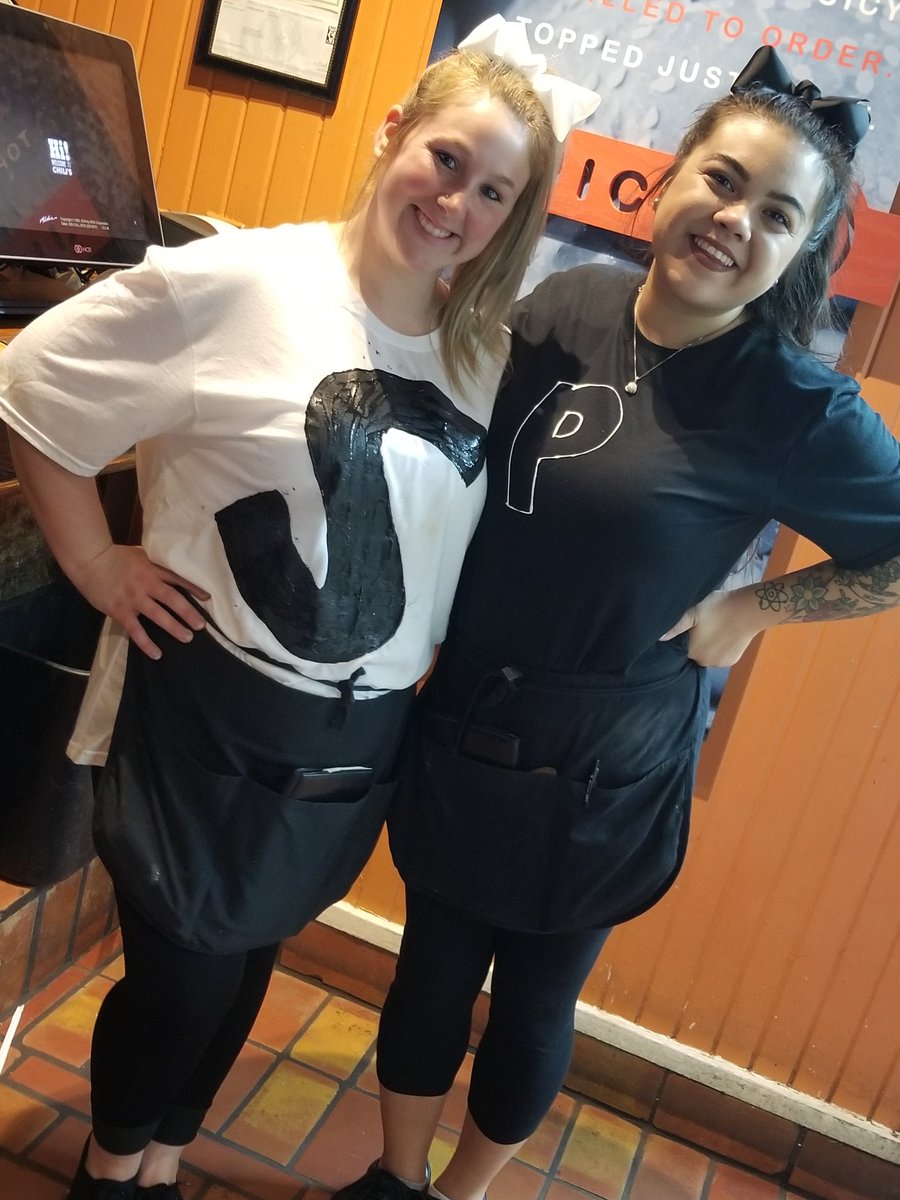 Amber Rhodes tweet media