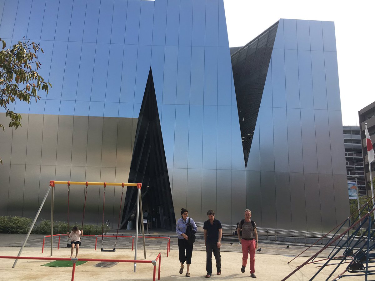 MartinPhillips1's tweet image. Sun setting on final day of #Comparative_ruralism visit to Japan that saw us taking in bits of urban Tokyo, as well as the amazing rural images at the  Samuda #Hokusei museum. Been a great trip, with huge thanks to @Halfa1965 @DamianMaye @DuerMara @FiWilliams