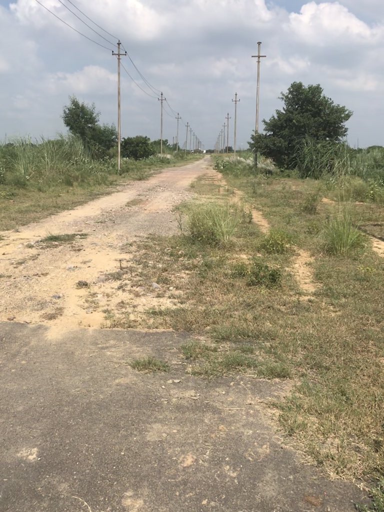 virguu's tweet image. @myogiadityanath @PMOIndia @CeoNoida @nbhooshan @UttarPradeshCMO @cmouttarpradesh @dmgbnagar #ecotech11 #MakeInIndia @makeinindia #zerodevelopment #pooradministration....this is real position of ecotech 11 dated 19.09.19 ...#corruptsystem ...payment was done in 2011 but no posses