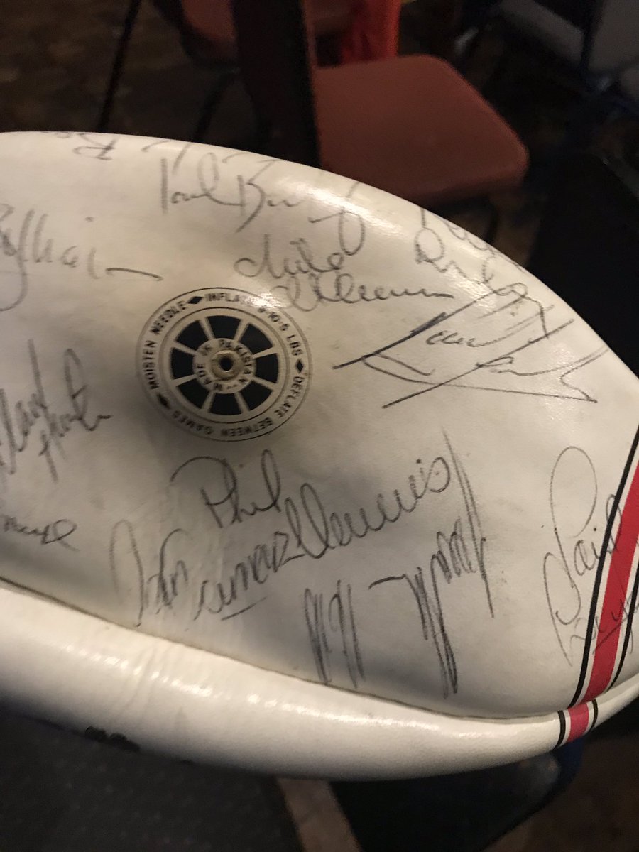 HawksUs's tweet photo. Just bought a saints ball in a charity auction!! @veeno64 legend on there!!! https://t.co/3bi6TFthiA