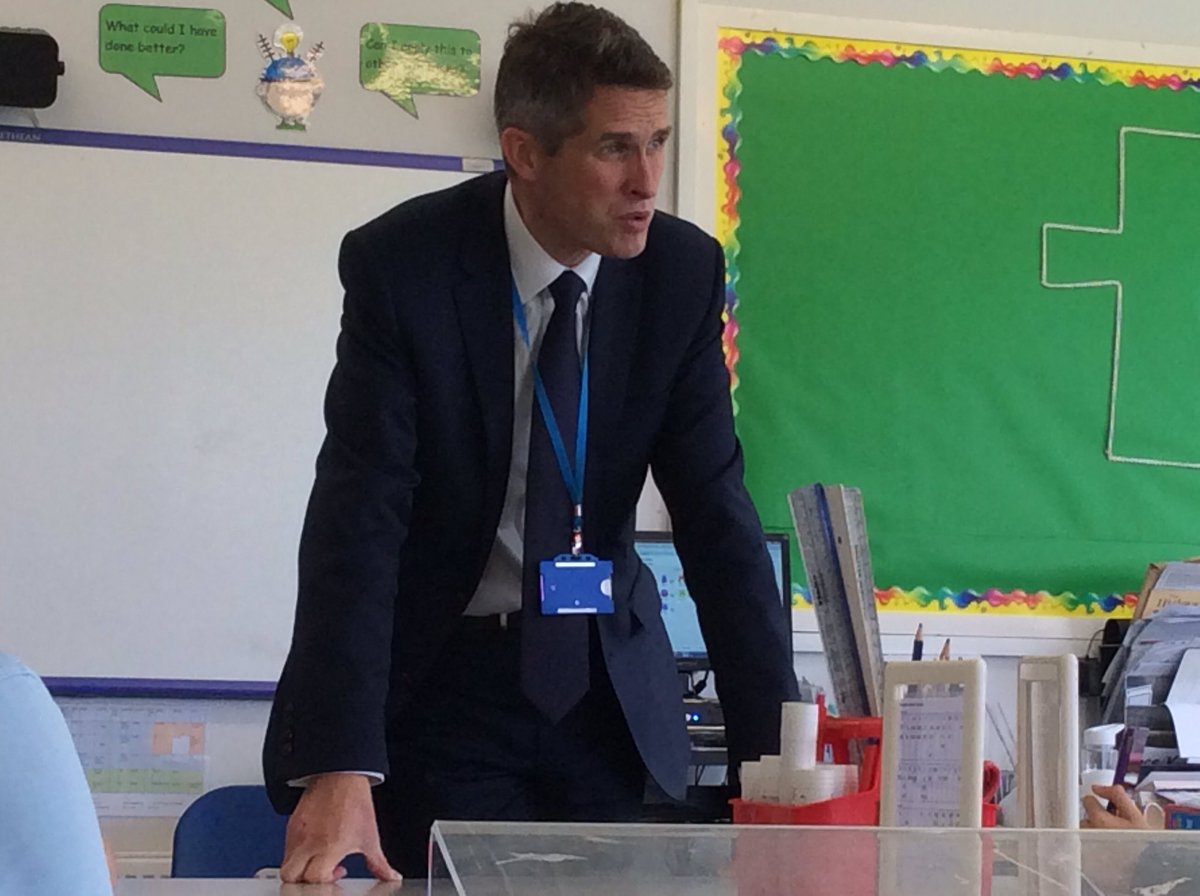 Gavin Williamson, The Secretary of State for Education, visited Class 4 today to answer their questions about recycling and to help with their recycling campaign.