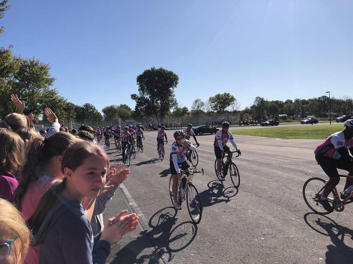 PG cheers on riders to show support during the 100 Mile Ride for Missing Children today #esmPGproud <a href="/beckyja/">rebecca kammar</a> <a href="/spkowalski/">Sue Kowalski</a> <a href="/DougMohorter/">Douglas A. Mohorter</a> @npetranchuk