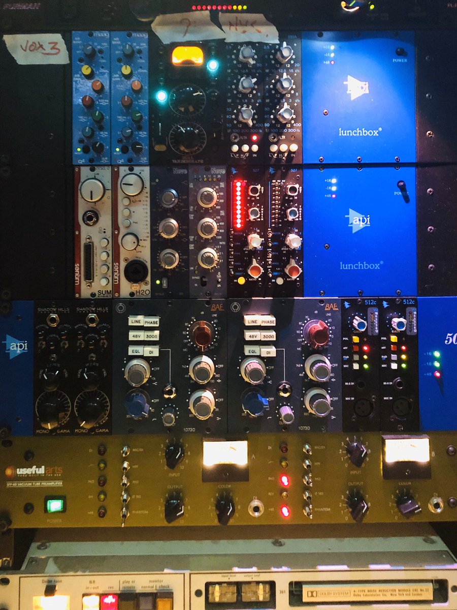wesonator's tweet photo. Tools at @TheGarage_Italy for the @lamantinoicae session. #recordingstudio #recordingengineer #mixingengineer #newmusic #tuscany #italy https://t.co/XVlgoE7MOT
