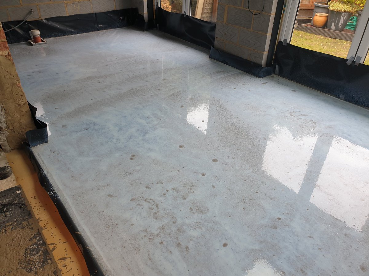 Little job we did in Crawley, 3m3 of <a href="/longfloor/">Longfloor</a> cementitous screed.