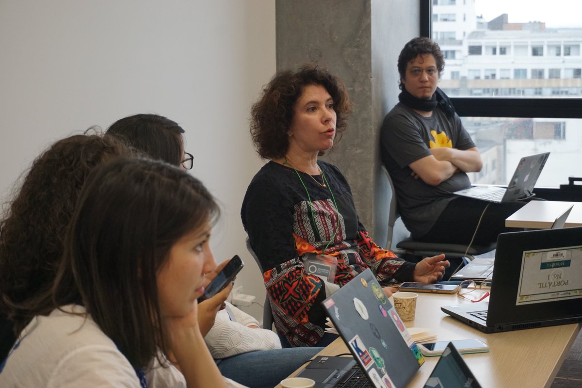 RumboRED's tweet image. Concluye la posición de @saritaal, quien recalcó la importancia de una ciencia abierta y una ciencia ciudadana que nos ayude a fomentar el encuentro, el cuidado y la convivencia entre nuestros agentes de la información #OpenConLATAM2019