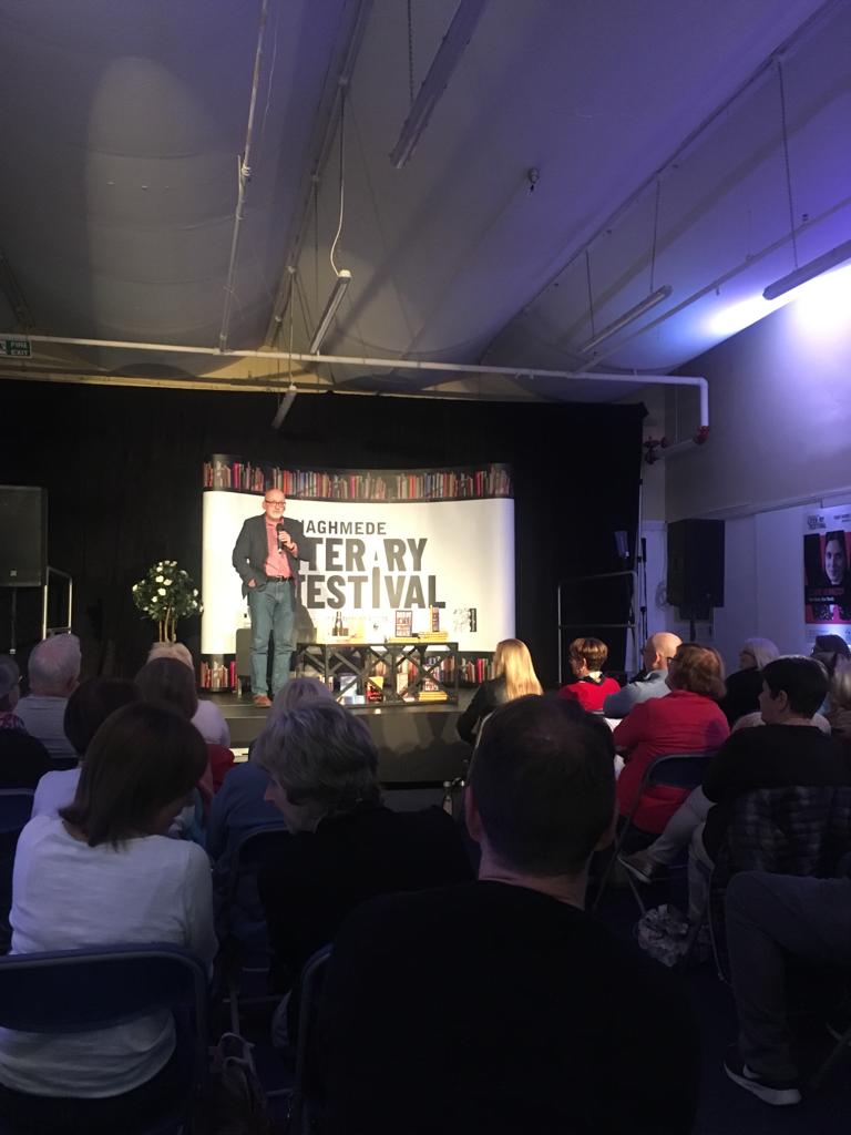 DonaghmedeLFest's tweet photo. Roddy Doyle’s subtle humour and legendary characters had the entire room laughing in stitches tonight
@DonaghmedeLFest
.
#DonaghRead #DonaghmedeLitFest #Day2 https://t.co/YdyHnTqgeW