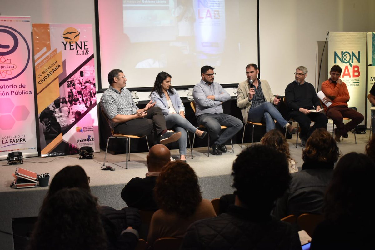 WeizJavier's tweet photo. En el II Encuentro Patagónico de Participación #Ciudadana los Laboratorios de Innovación tuvieron su tiempo 🔬🚀 @Pampa_Lab @NQN_LAB @FederalLab y #YeneLab son espacios para experimentar distintas formas de generar valor público siempre ludica dinámica y con alegria #DeSurANorte https://t.co/eC8urhvx9A