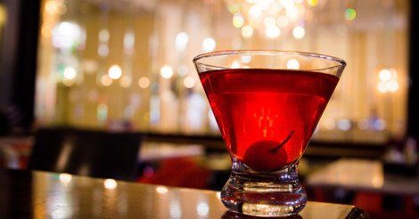 brians24's tweet photo. Classic Manhattan. Templeton 6 Year Rye Whiskey, Sweet Vermouth &amp; a Luxardo Cherry https://t.co/thmGmgBRC7