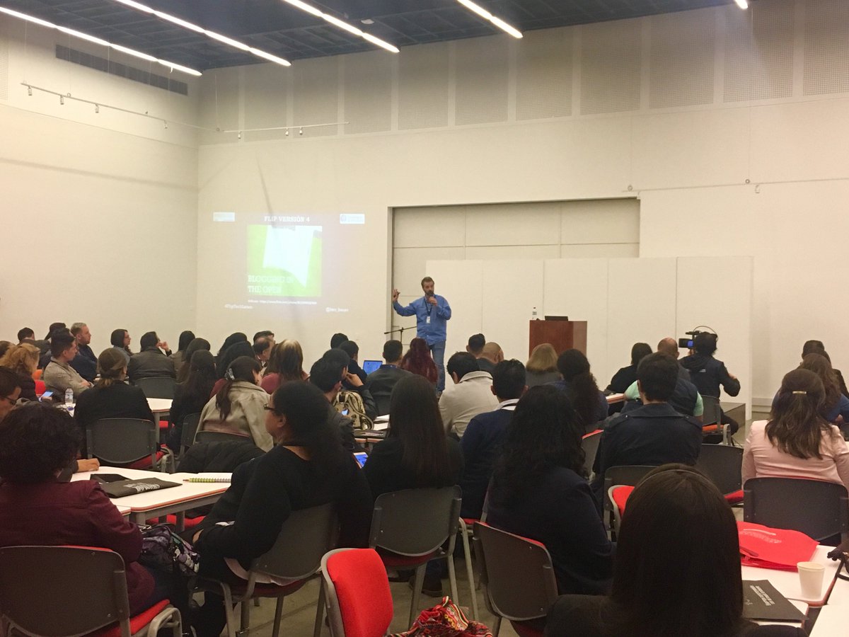 nnietob's tweet photo. Haz Flip!  Experiencias y tips de aula invertida desde la visión de @ken_bouer en @FlipTechLatam
 Mira su presentación en  https://t.co/MPe3S4BC3V… #utadeo @AreaDigitalTad @Dp_Comunicacion @JulianLopezM
 @Utadeo_edu_co https://t.co/QKdsJFxgQC