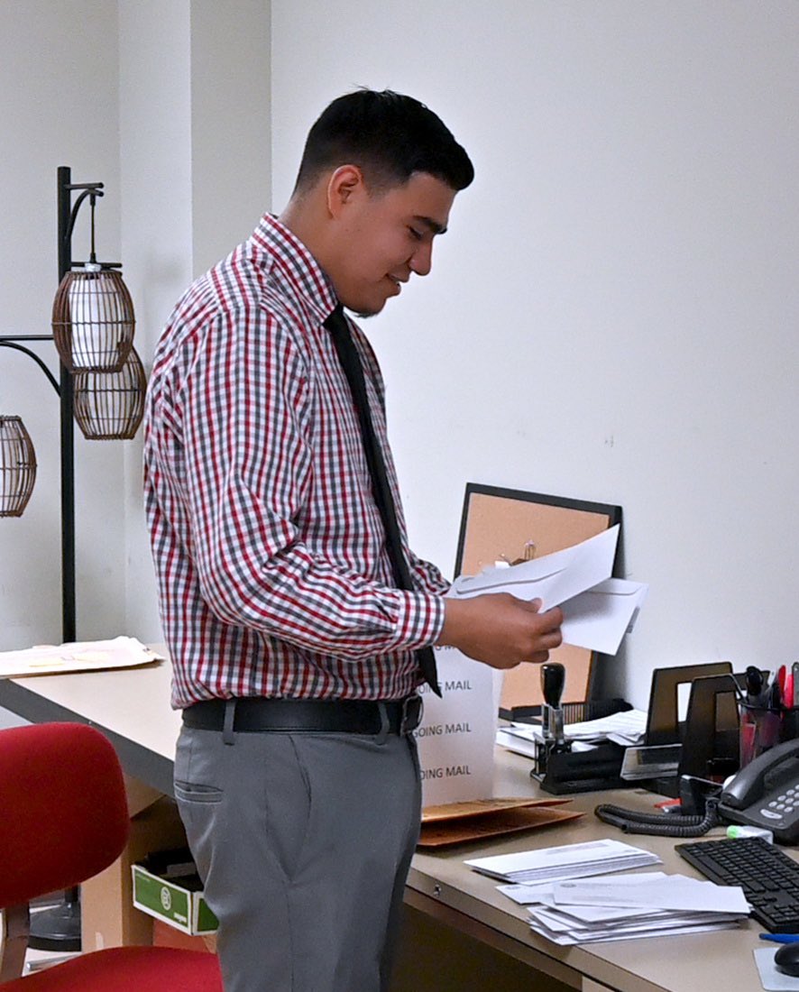 BexarCountyDA's tweet photo. Fridays tend to be a little less formal, but whether we’re in the courtroom or the office, we work every day at #upholdingjustice &amp; #findingthefacts on each case that is filed w/ the #BexarCountyDA. #ReformDA https://t.co/wlIcjUpokp