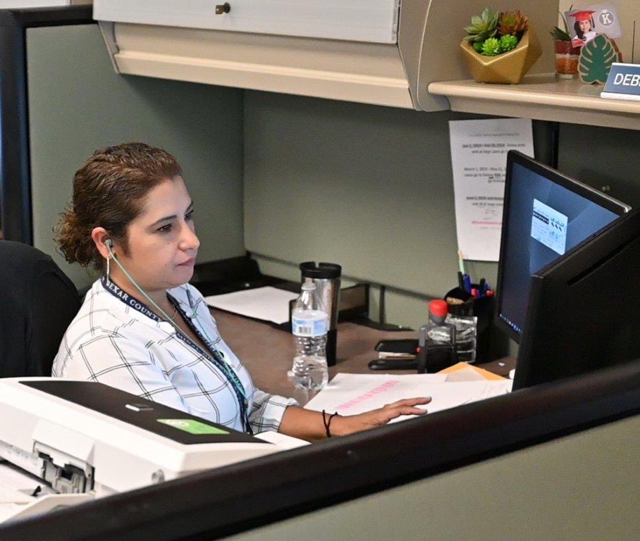 BexarCountyDA's tweet photo. Fridays tend to be a little less formal, but whether we’re in the courtroom or the office, we work every day at #upholdingjustice &amp; #findingthefacts on each case that is filed w/ the #BexarCountyDA. #ReformDA https://t.co/wlIcjUpokp