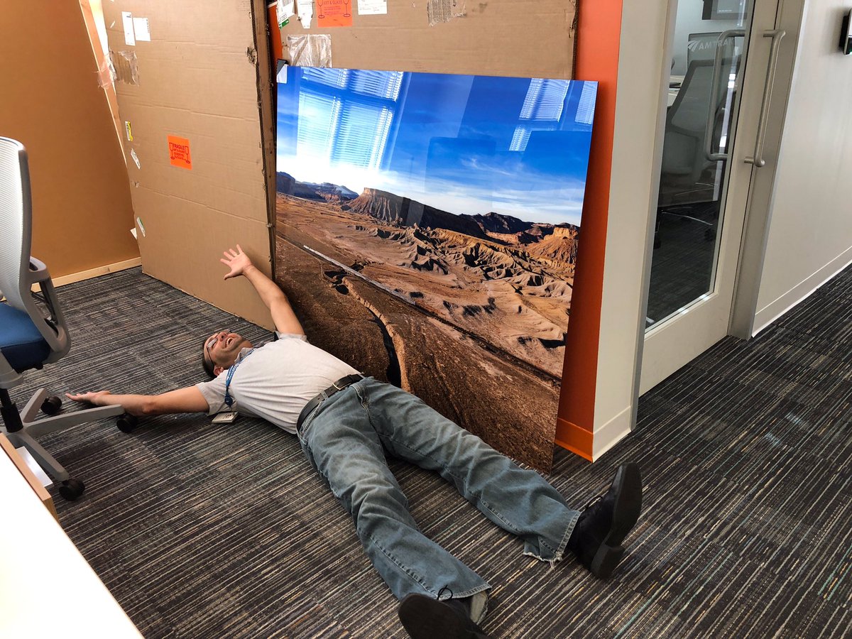 AmtrakMatt's tweet photo. In LOVE with the large format art that came in! Tack sharp and vivid. https://t.co/qvLlI9M6C4