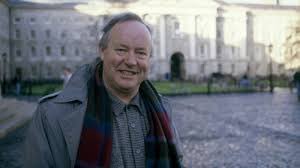 EamonnMallie's tweet photo. #Kennelly..we bumped into Brendan in Dublin one day and we went for coffee - just one of the pleasures I have known.
0h to be the author of these lines:
“And as we walked in joy and talked we knew one thing for sure,
That love is blessed togetherness and loneliness is poor.” https://t.co/IQxEPyj8vR