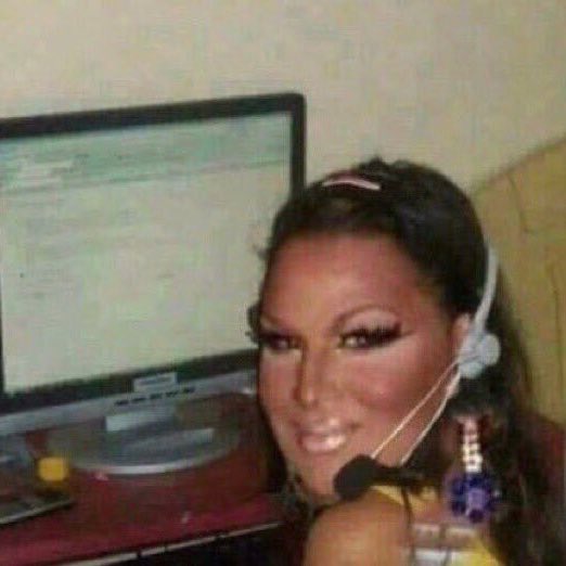 queenchachki's tweet photo. not me sat in bed dramatically lip syncing to ‘i am telling you i’m not going’ to absolutely nobody shjdjsjs https://t.co/YbRYl0Z4TM