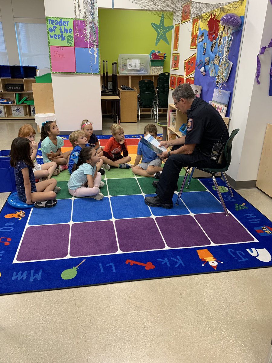 Melania Ionescu tweet media