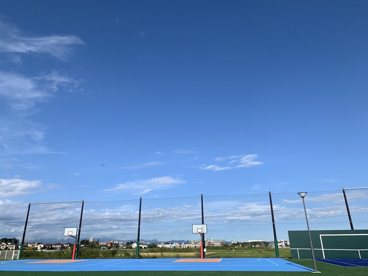川畑京子 おはようございます ふじみ野市では 今年運動公園に無料で使える広場に3 3のバスケのコート2面と 壁打ちボート サッカー テニス 野球 をフットサルコートの隣に整備しました もうすぐ 新たに野球 サッカーグラウンドもオープンします
