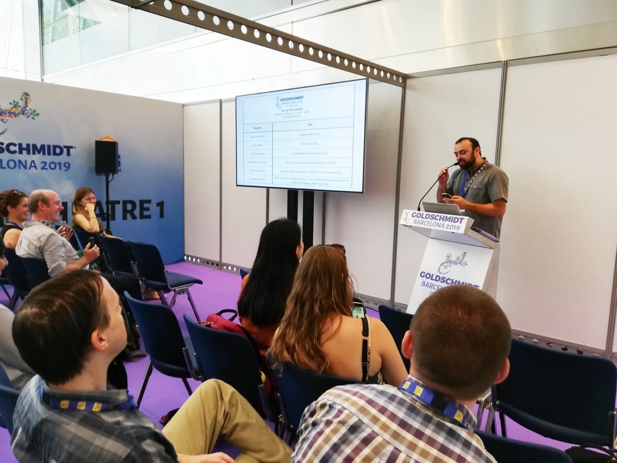 GeochemKons's tweet image. Great performances during the Pop-Up Talk event at #Goldschmidt2019

Find the videos on the official GS youtube channel:  youtube.com/channel/UCYa61…

@goldschmidt2020 
@geochemsoc
@EAG_