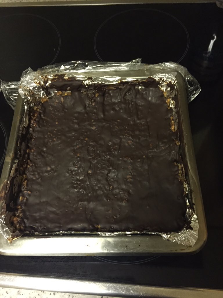 dazreed81's tweet photo. @GordonRamsay the best Mars bar cake in the 🌎 🤤 https://t.co/CC8FTf7qqq