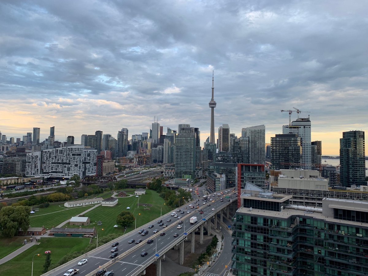 I don’t tweet often, but when I do it’s from <a href="/JimLloydWarren/">Jamie Warren</a> patio