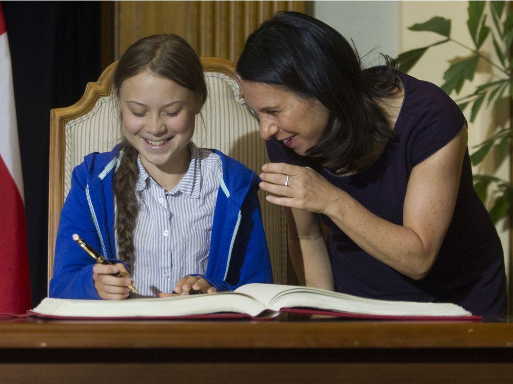 mtlgazette's tweet photo. Many faces of Greta Thunberg on display during Montreal climate strike https://t.co/oKl13xmeaI https://t.co/GoegjePK0X