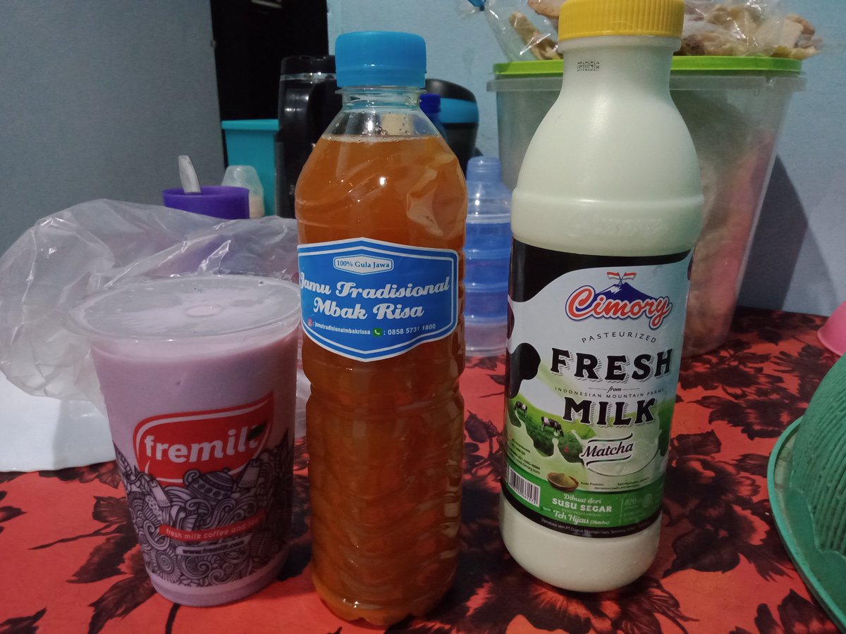 rdianataGA's tweet photo. Kalau kamu jadi aku kamu bakal minum yang mana dulu 😊 https://t.co/PdlYKLoqFP