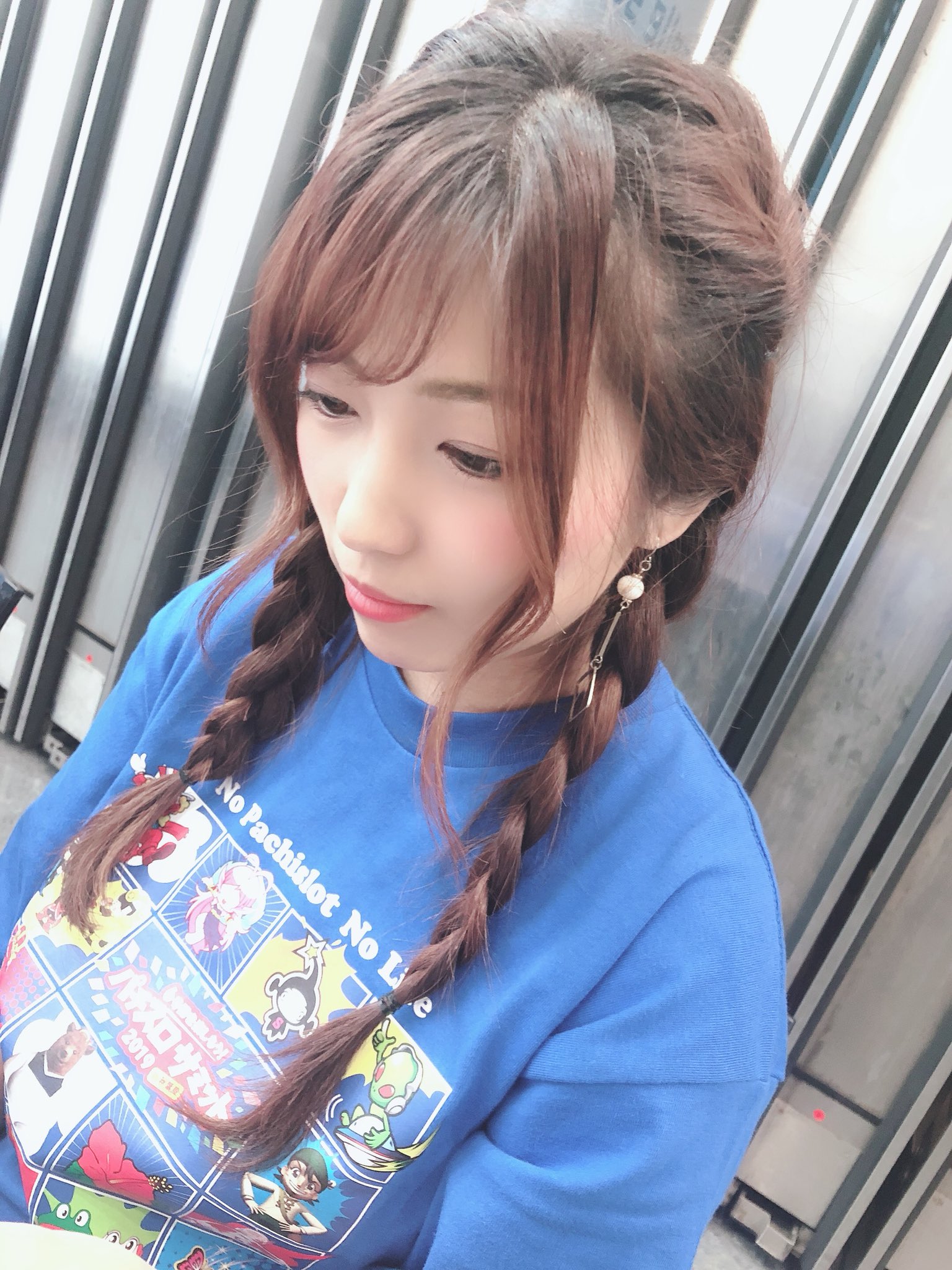 七瀬静香 サイン入りチェキ 私物バッグ