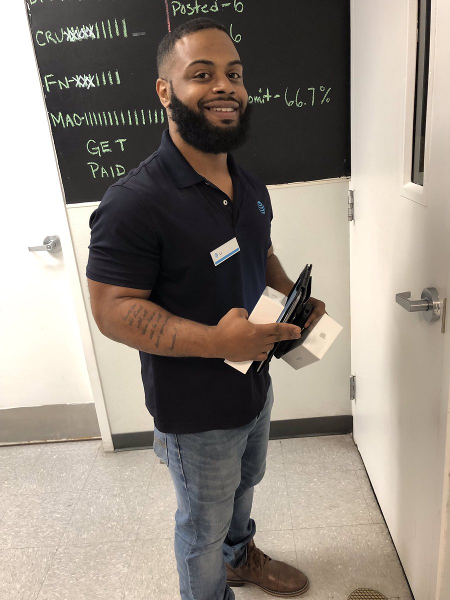 Officially A 2019 Business Expert!! 2 PPV’S! Hard Work &amp; Dedication!! FOURSQUARE with the Consistency!! <a href="/GeorgeYearling/">SMOKE N’ ROLL BBQ</a> <a href="/__MichaelPerry/">Michael A. Perry</a> <a href="/cjay0908/">Charmaine Johnson</a> <a href="/DaleB1/">Dale S. Brown</a>