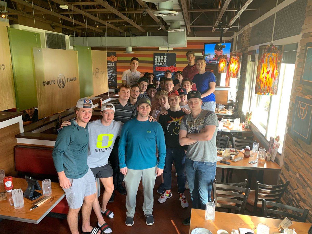 Arquimides (@kimichilis) on Twitter photo Chili’s celebrating this amazing coach !!chilis love <a href="/anarchy_bus/">mike greer</a> <a href="/domperry2/">Dom Perry</a> <a href="/KaylaAWilson05/">Kayla Wilson</a> Making the personal connection ! Cppp Chili’s celebrating this amazing coach !!chilis love <a href="/anarchy_bus/">mike greer</a> <a href="/domperry2/">Dom Perry</a> <a href="/KaylaAWilson05/">Kayla Wilson</a> Making the personal connection ! Cppp