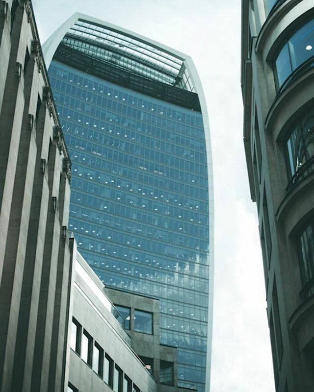 NeptuneOfficial's tweet image. #walkietalkie - Walk On By
.
.
📸 I @neptune.official 
#visualedit | @neptune.visuals .
.
#visualart #concept #picoftheday 
#visual #photography #parallax 
#neptunevisuals #25dparallax 
#cityview #creatives #skyscraper #architecture #artofvisuals #art… ift.tt/2msAmZX