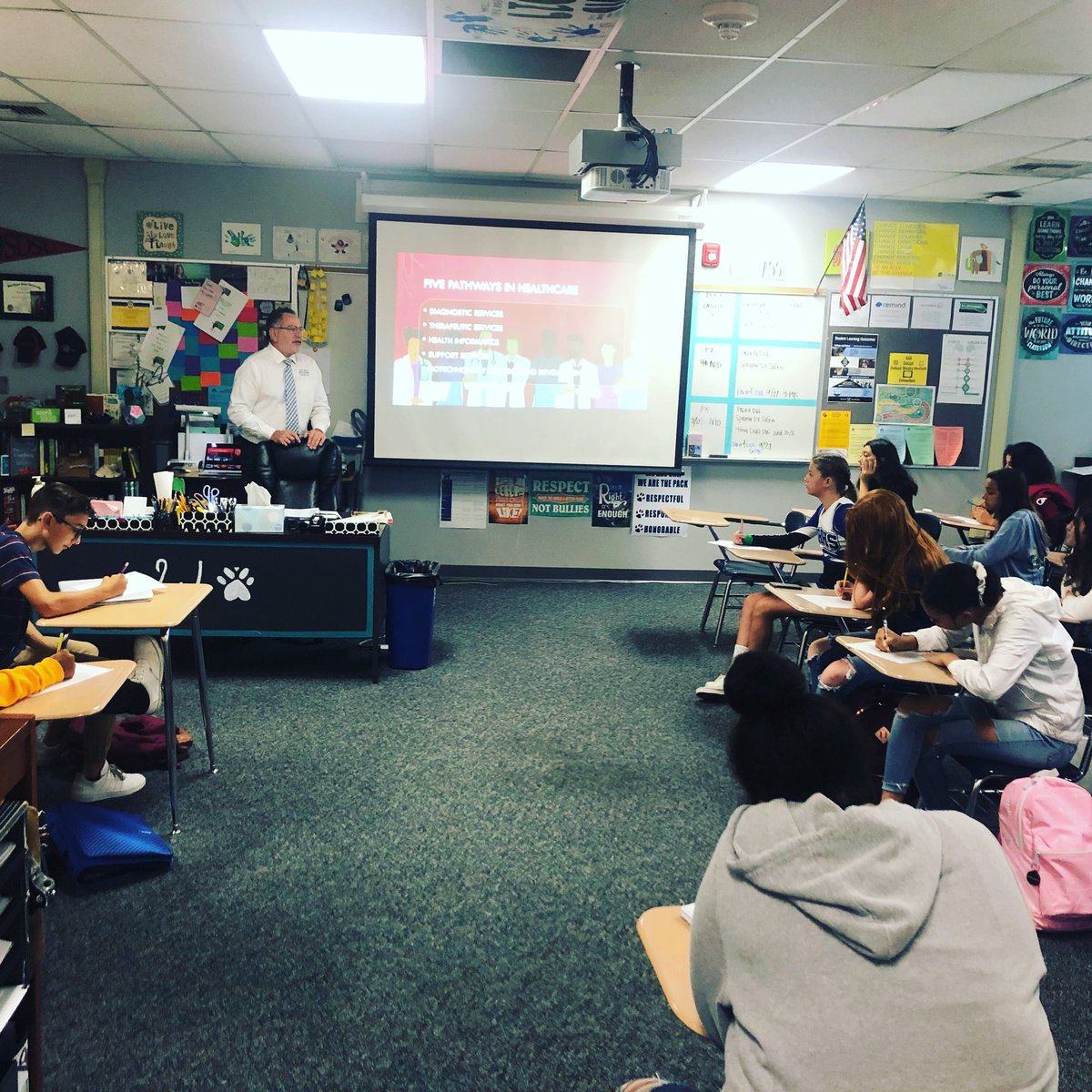 Today at WHHS, AVID students were treated to a presentation on careers in the healthcare industry by Dr. Rick Safrin, a pathologist at Alvarado Hospital. #collegeandcareerreadiness @GUHSDTweet