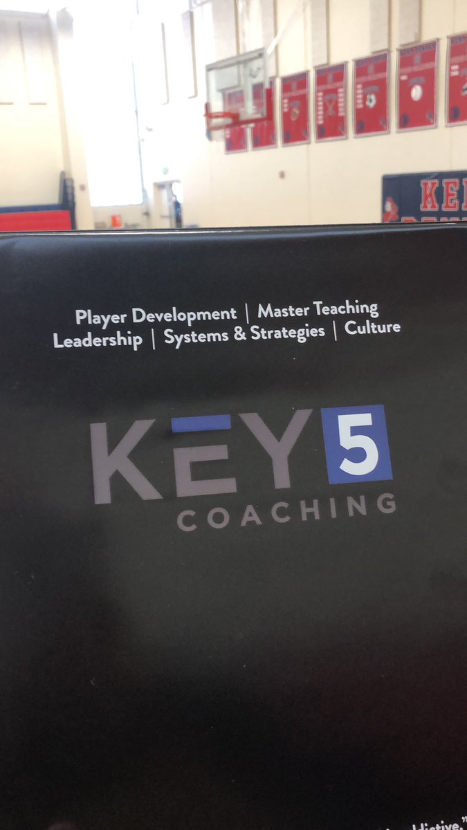 Ty_Unrau's tweet photo. Excited to be back in the gym this weekend with some great coaches @PGCbasketball #Key5 https://t.co/oqXg8XkYMc
