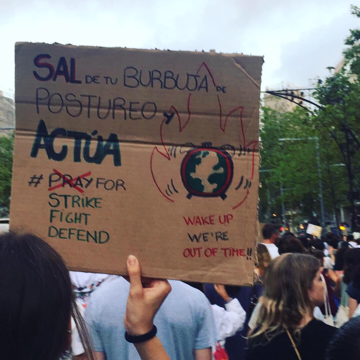 SULOideas's tweet photo. Es la lucha de todos y todas por el todo. Por nuestro futuro. Por el planeta. Porque no tenemos planeta B. Porque es ahora o nunca.
#bio #eco #zerowaste #reuse #environment
#ecologico #medioambiente #salud #sinplastico #zeroplastic #huelgamundialporelclima #youthclimatestrike https://t.co/4GbtgTQsKi