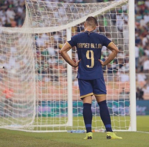 ما فات خله مات 
ما دمت انا وياك 
قل للشقى ، قلّه سلام ❤️