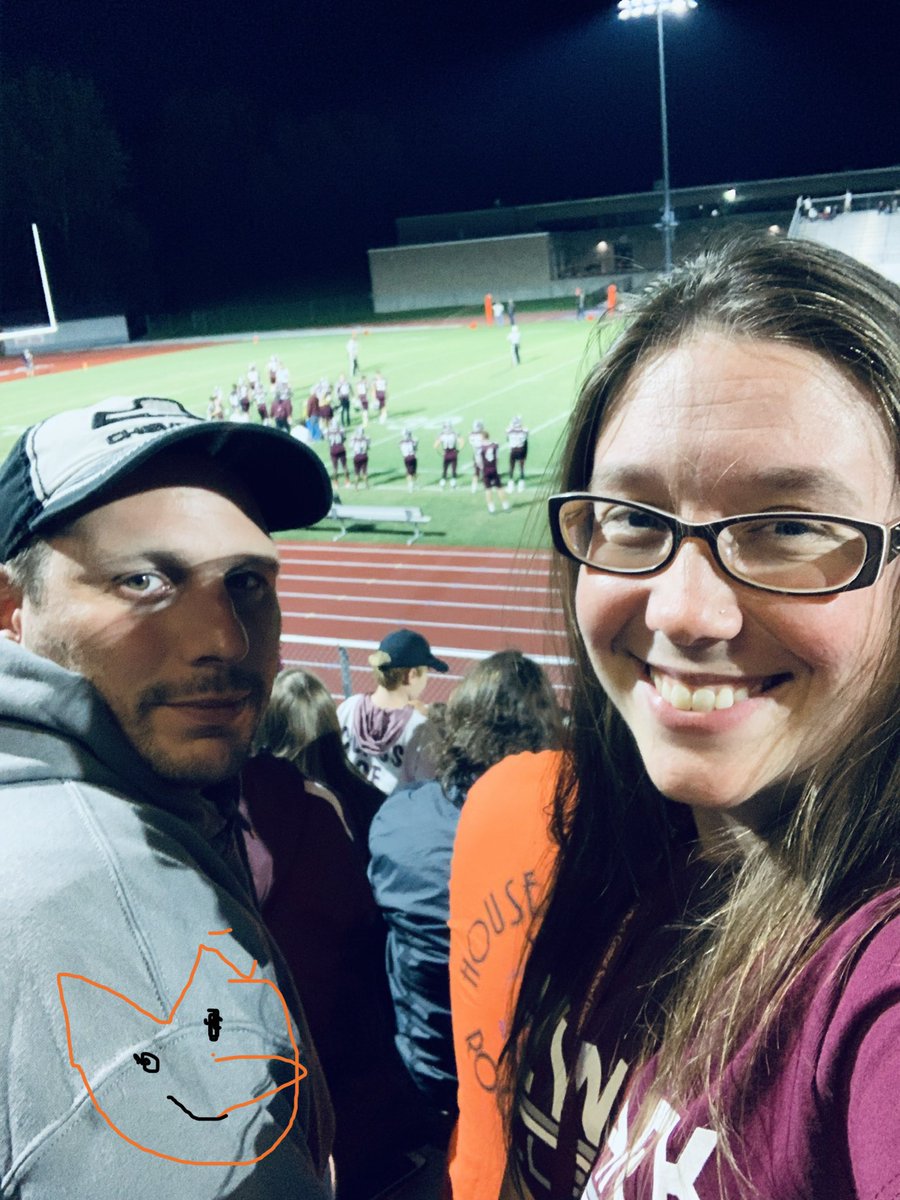 MathwithMissA's tweet image. Homecoming with the family! #neighboRED #ncsdlearns @NewarkAthletics @Newark_HS