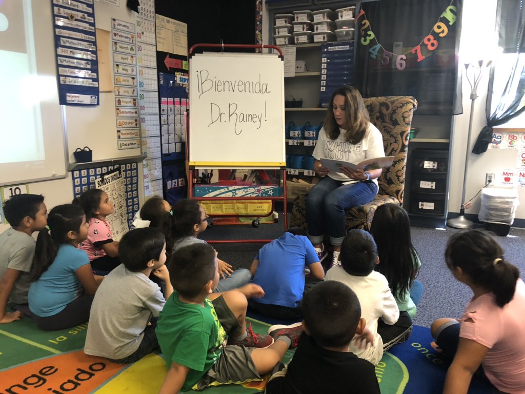 Mayra_Rdz87's tweet photo. Our Special Guest Reader, Dr. Rainey, our Area Superintendent. #heartofDenton #pantherpride #alexanderelementary #lifeinkinder https://t.co/en1NJu3zH7