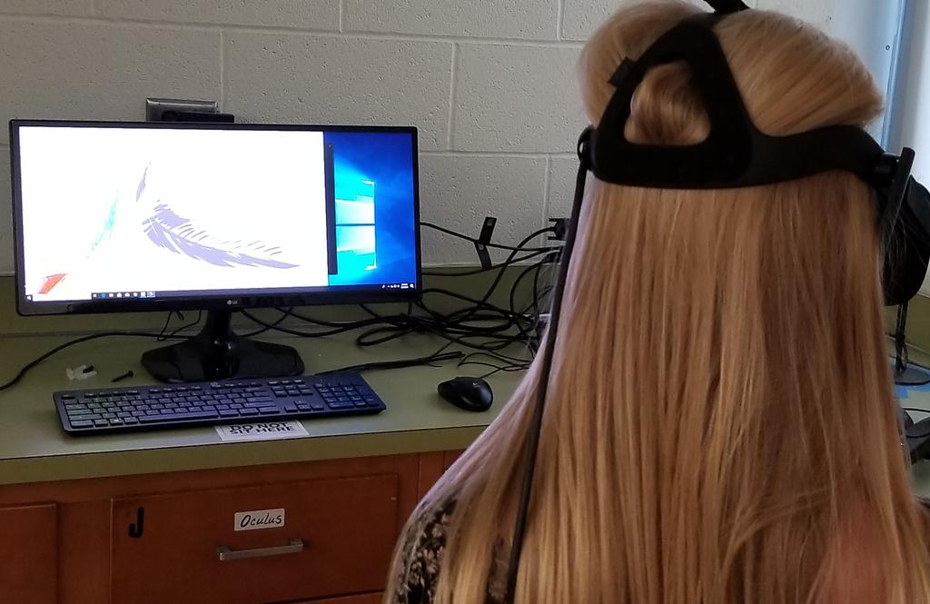 ms_stanek's tweet photo. Amazing creations in 8th grade Graphic Design VR path #QuillVR @tiltbrush @GravitySketch @oculus @htcvive @Kimpton_SMF @SMF_MrLove @SMFSchools https://t.co/8SfUANZlJN