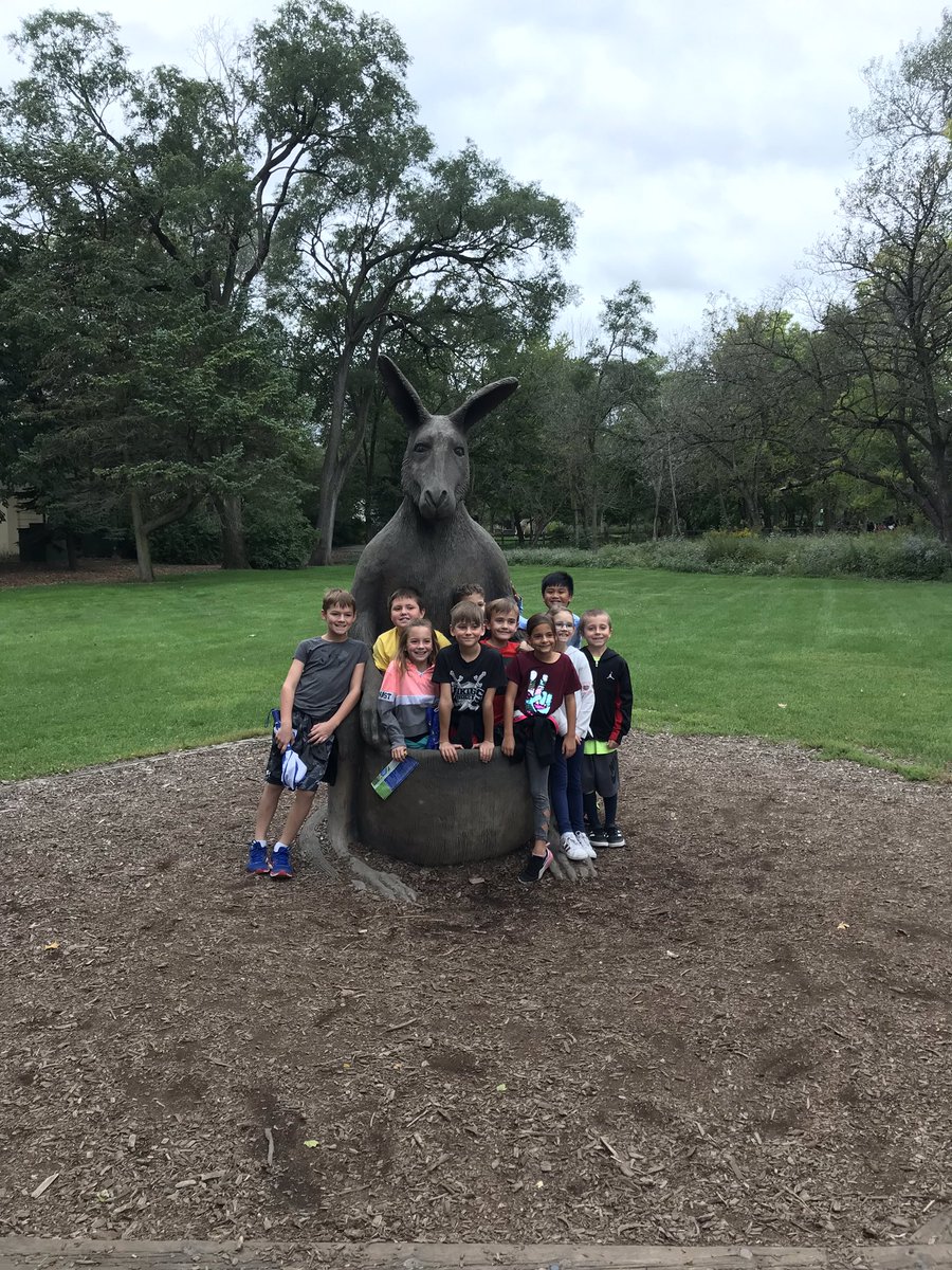 Meg Carr (MrsCarr111) Twitter