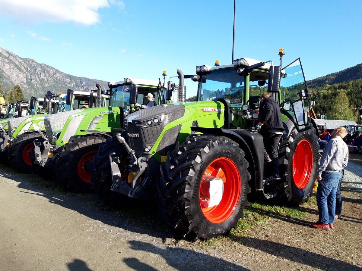 #Fendt 942. #Dyrskun Seljord.