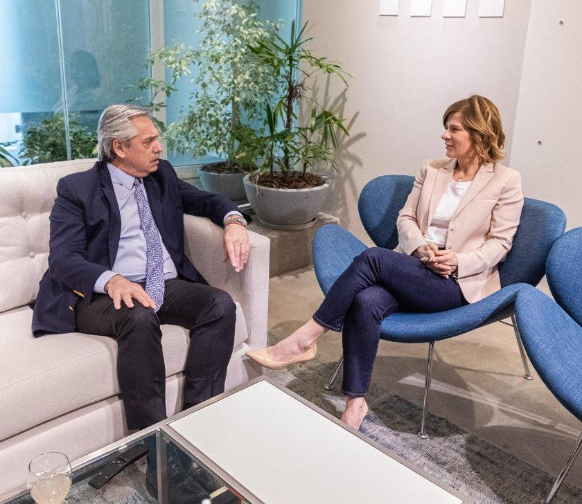 Florencia Saintout tweet media