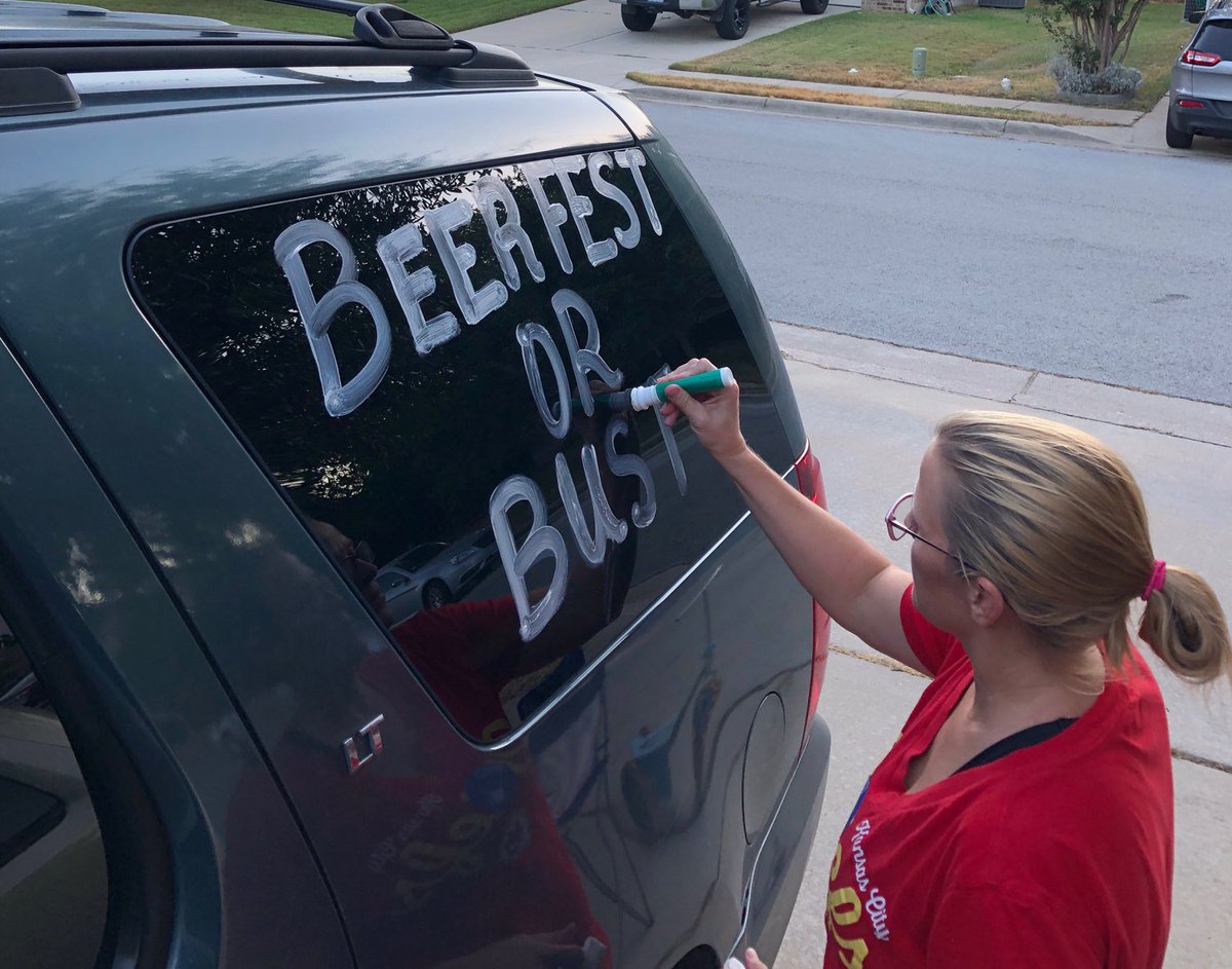 PrescribedHops's tweet photo. Awwwww yiissss! @TXBrewersFest 2019 about to go down! Look for all us in cool, semi-matching t shirts tomorrow. #TxBrewFest #prescribedhops #craftbeer #txcraftbeer https://t.co/PT2B3j6ccr