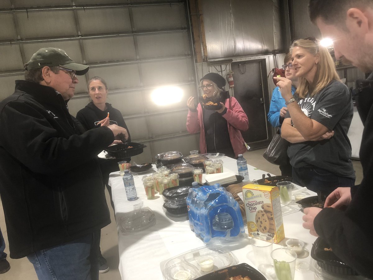 I appreciate farm tour days. It affirms that what I am doing as a teacher is good, and needed. It affirms that farmers are playing a major role in feeding the world. It affirms that they care about their animals, and their soil. #harvest19 🌾 🐄 🥚