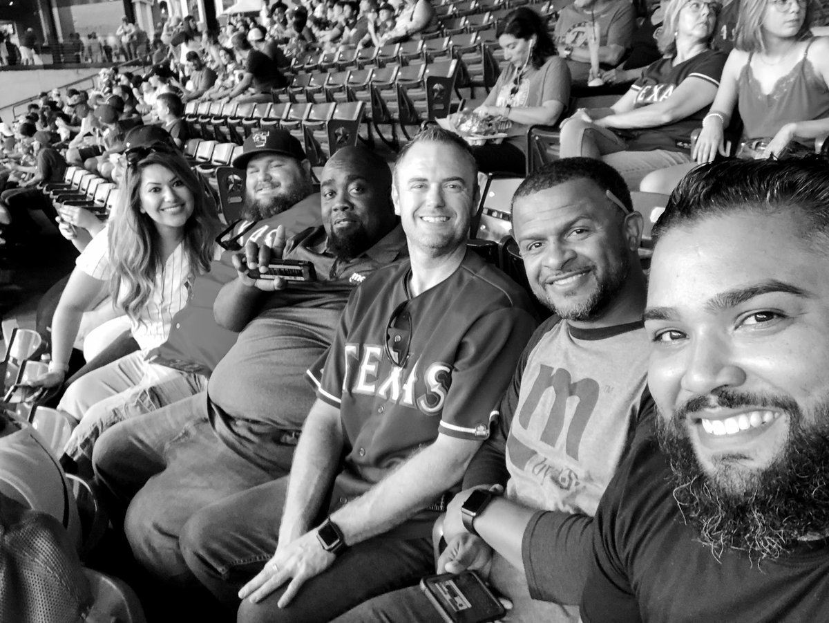 Natalie Robles tweet media