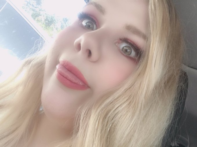 Just scrolling through my camera roll and found this. Not sure what I was going for here but all right