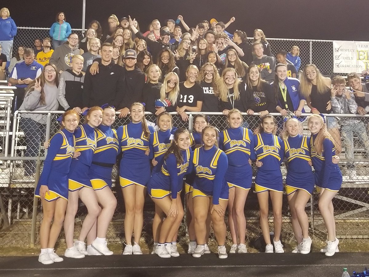 MsHiser027's tweet photo. Thanks for coming out tonight, student section! It's always more fun with you guys here!!! https://t.co/E9scrFeVIW