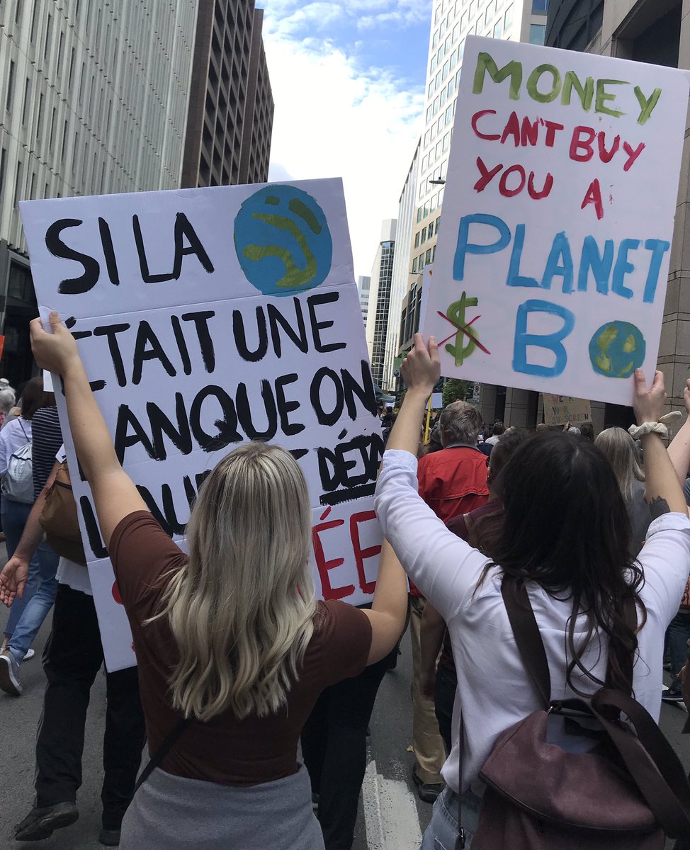 We joined our MES students, youth and thousands of other people from the Ottawa-Gatineau region today for the worldwide #ClimateStrike for #ClimateAction! The energy was electric, and we are honoured to have been apart of this day. 🌎🌱<a href="/uOttawa/">Université d'Ottawa | University of Ottawa</a> <a href="/uOttawaSustain/">uOttawa Sustain</a>