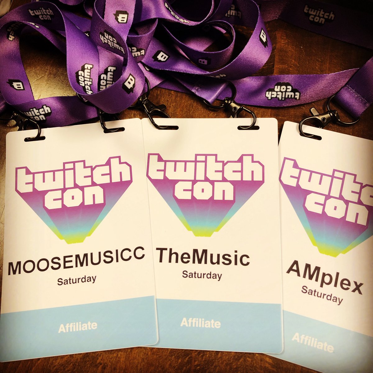 Occomplex's tweet photo. Let’s go. #TwitchCon2019 @twitch @twitchcon https://t.co/hD1lXDZICz