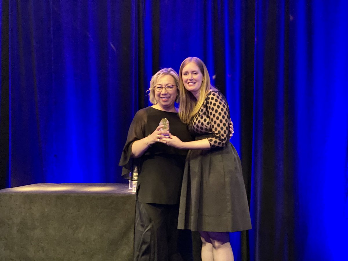 LUXRE's tweet photo. Patty Webb of Harry Norman @HNRealtors wins a 2019 @LuxRE Master Networker Award! #LREDC https://t.co/XAU0YzbYGk